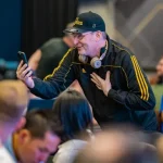 Фил Хельмут упал во время съемок видео на вечеринке - CodigoPoker