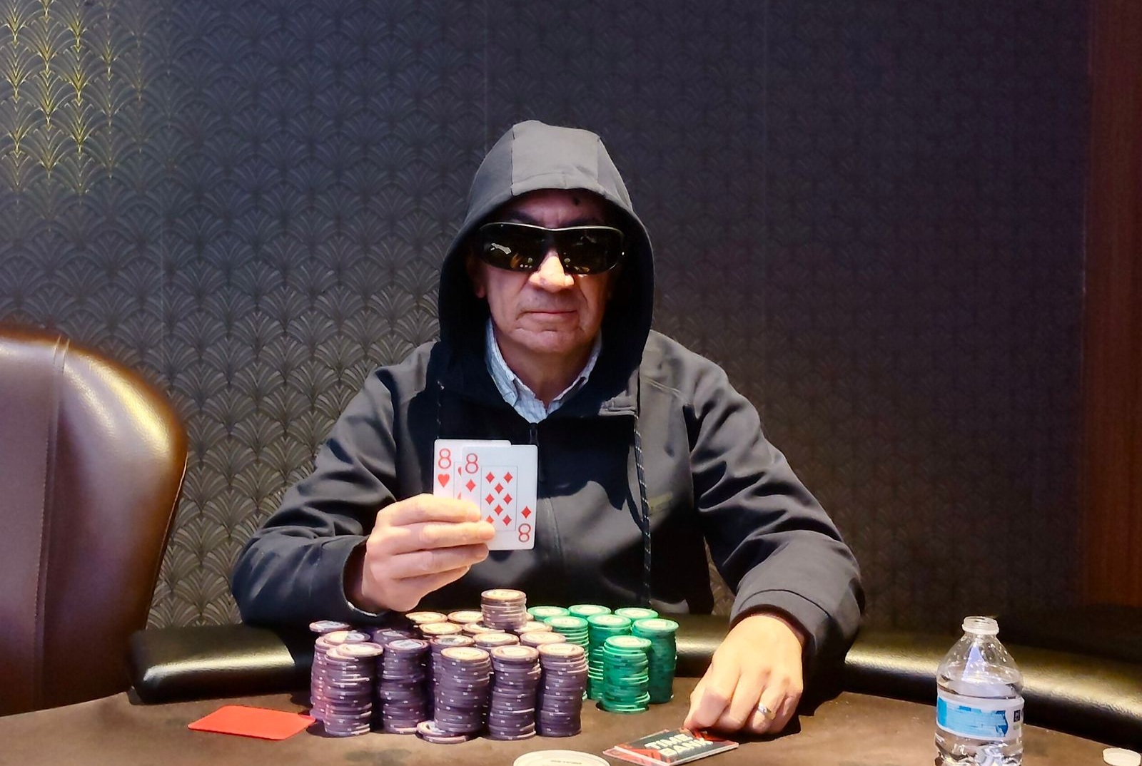 César Trejo стал чемпионом в Poker de Corazones - CodigoPoker