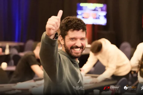 Enjoy Poker Tour: Маурисио Пиночет возглавил День 1 High Roller - CodigoPoker