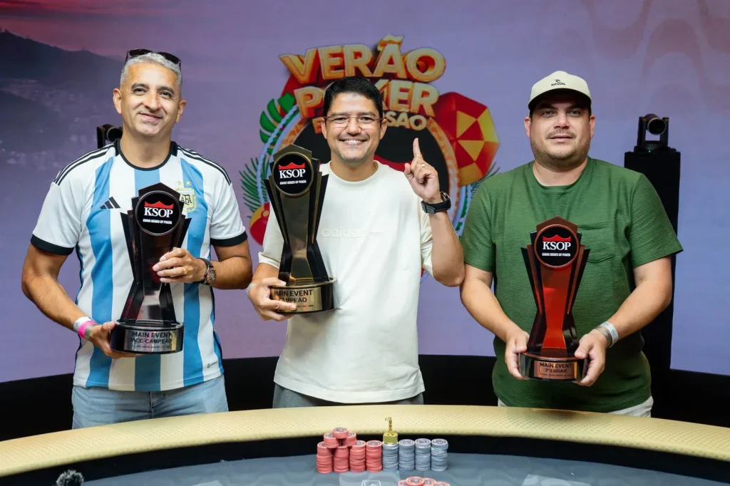 3 Handed Me Ksop Rio 01 26