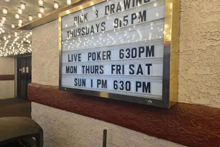 Вывеска Poker Palace 9Ea0Ebdd90C7