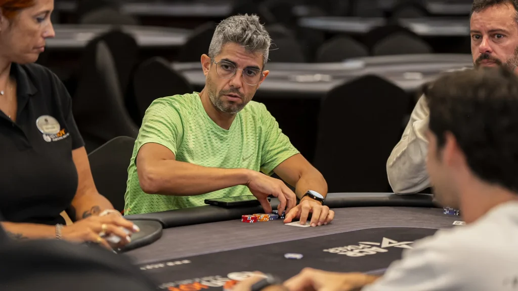 Густаво Моралес был близок к триумфу в Mystery Bounty на EPT Paris