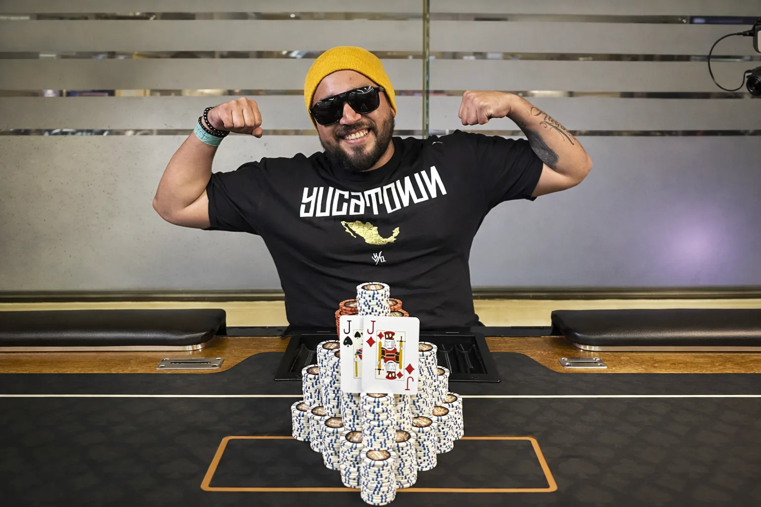 Robson Rosado стал чемпионом 300K GTD в Канкуне - CodigoPoker