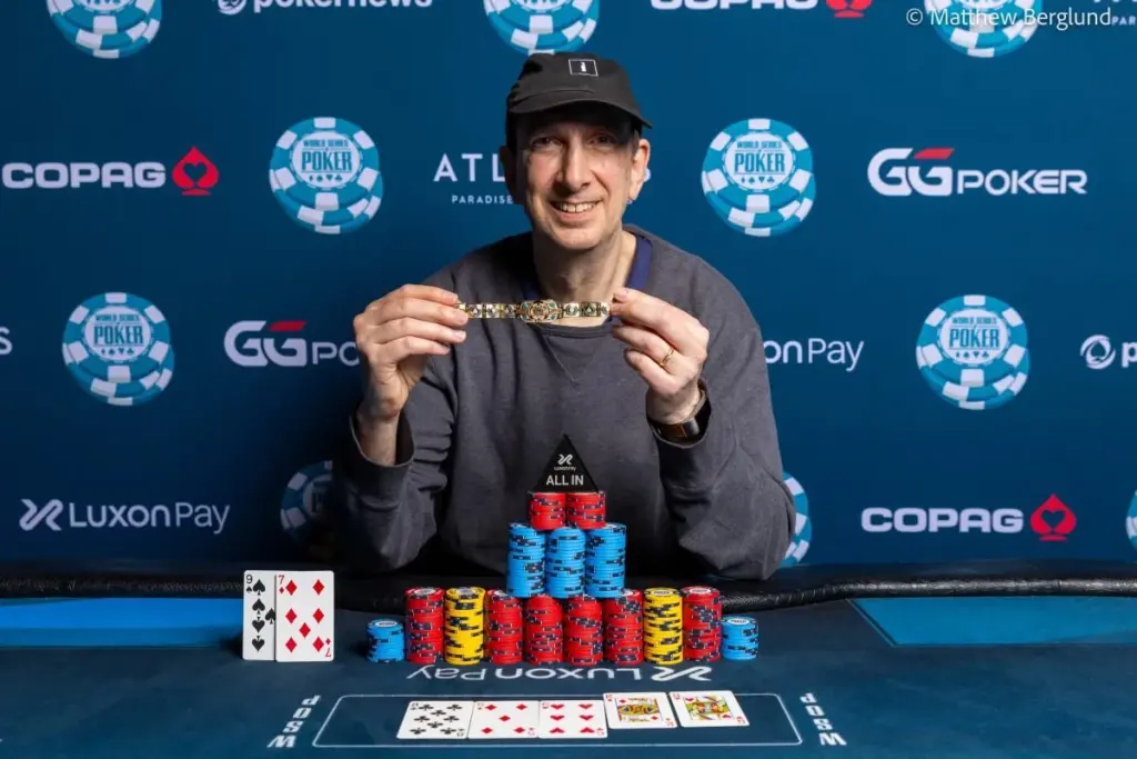 Сайдел и его десятый браслет WSOP.
