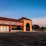 Конфискация 2 миллионов долларов в The Lodge без предъявления обвинений вызывает возмущение - CodigoPoker