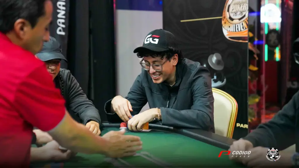Yeyo Alvarez Wsop Panama Day2 H 16
