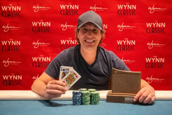 Santiago Nadal выиграл $1.100 Turbo в Wynn - CodigoPoker