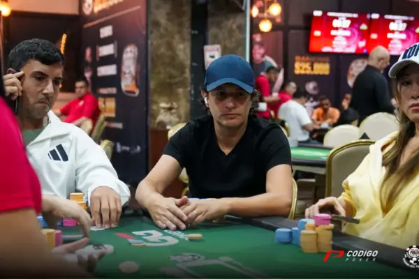 Сантьяго Надаль имеет ацтекское лидерство в Main WSOPC Panamá - CodigoPoker