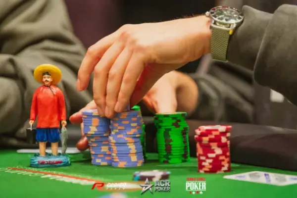 Ходы, которые вы делаете на своих местных турнирах, не работают на WSOP - CodigoPoker