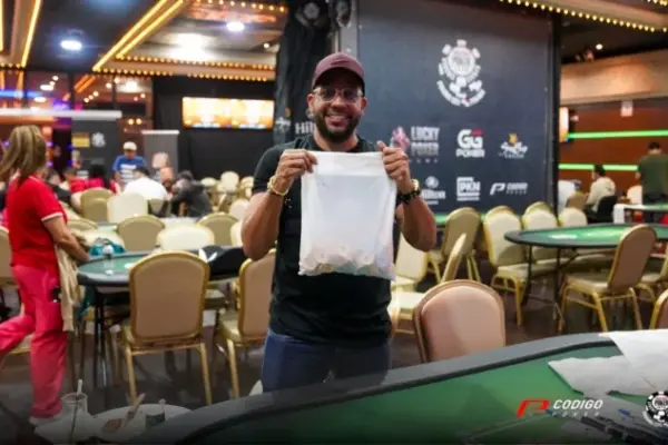 Jhonatan Saenz завершил на первом месте День 1C в Панаме - CodigoPoker
