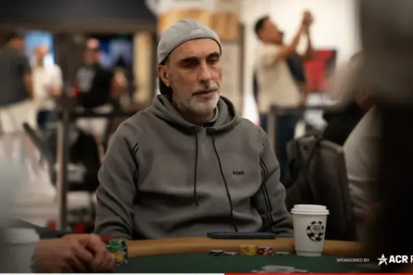 Ariel Mantel находится на Дне 3 События #14 WSOP - CodigoPoker
