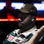 Крупье по ошибке раздал 4-карточный флоп на WSOP и вызвал болезненный бэд-бит - CodigoPoker