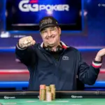 Гонка за браслеты накаляется: кто сможет свергнуть Фила Хельмутa? - CodigoPoker