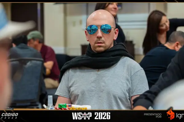 Nick Yunis попрощался с WSOP 2026 финальным столом в Событии #100 - CodigoPoker