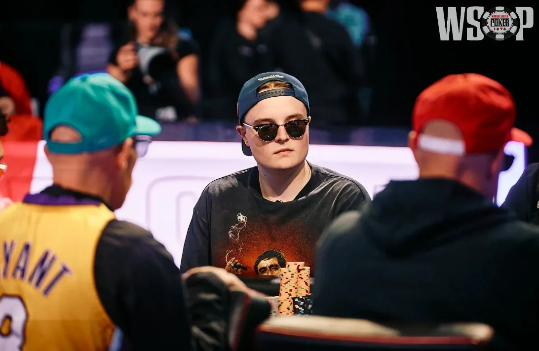 Lucas Jumalon, готов защитить свое лидерство во 2-й день Главного события WSOP: "Каждая раздача, которая