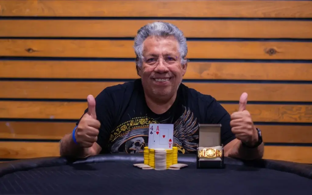 Víctor González se quedó con el brazalete para veteranos del Jubilee