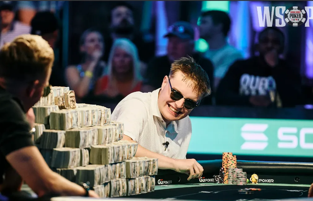Настоящий приз Главного события: сколько денег осталось у финалистов WSOP после уплаты налогов -