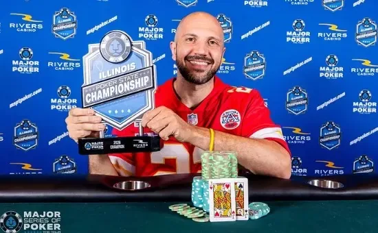 De periodista de poker a campeón: Mo Nuwwarah ganó un torneo récord y se llevó US$205.499