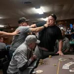 VIDEO: крупье и игрок подрались посреди покер-рума - CodigoPoker