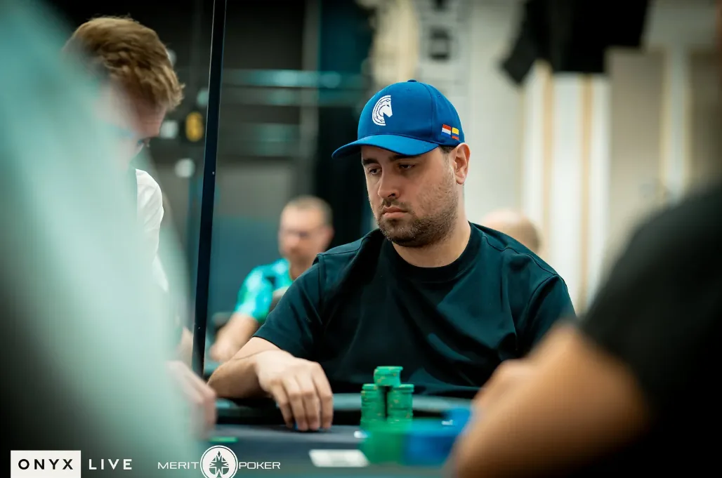 Без латиноамериканцев в финале: так завершился Main Event серии Onyx High Roller - CodigoPoker
