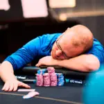 Шесть признаков, которые подскажут, когда встать из-за кеш-стола - CodigoPoker