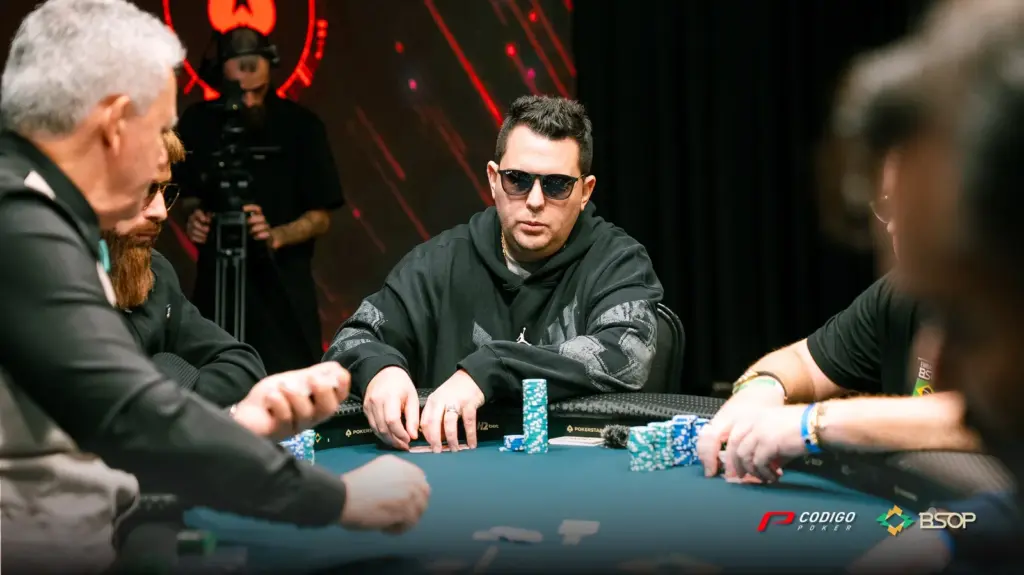 Gonzalo Almada pasó por caja en el 25K Super High Roller