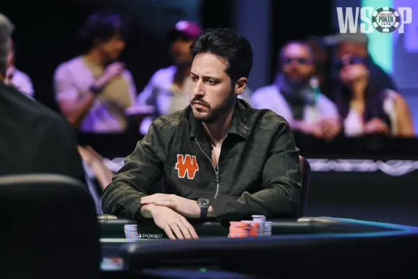 Adrián Mateos лидирует в ставках: кто станет №1 в покере в 2026 году? - CodigoPoker