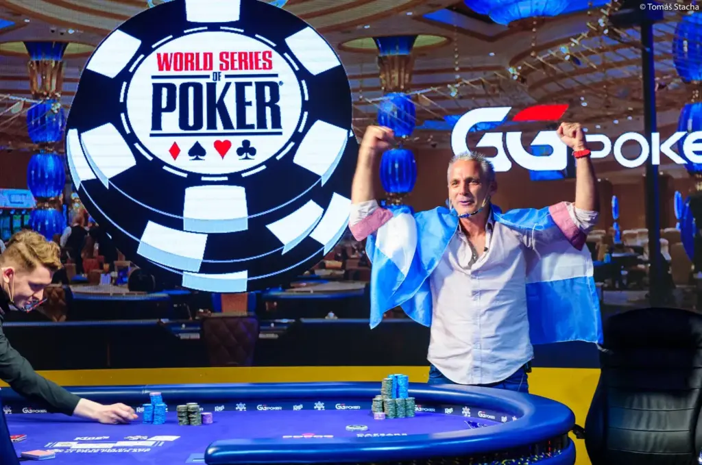 Salas Campe%C3%B3n Wsop 2020 Rozvadov Mesa Final 11